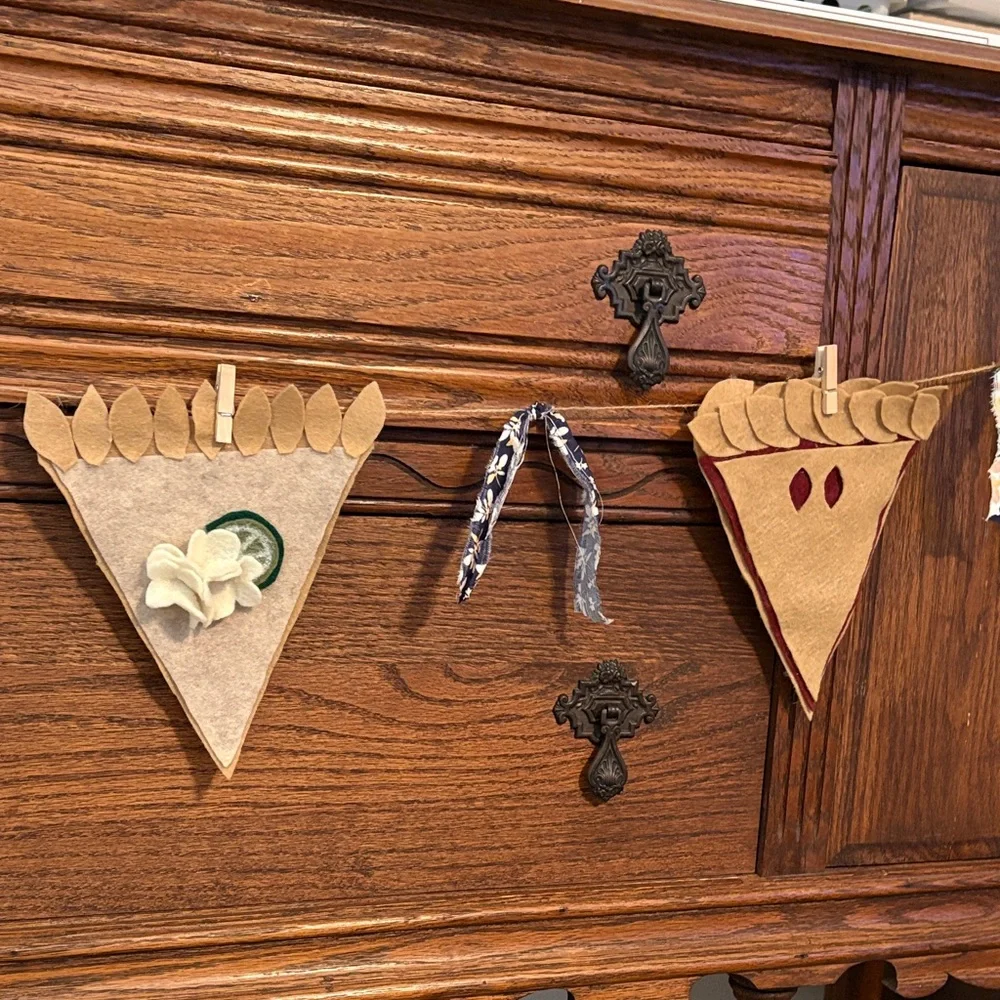 Handmade Thanksgiving Fall Rustic Pie Slice Garland